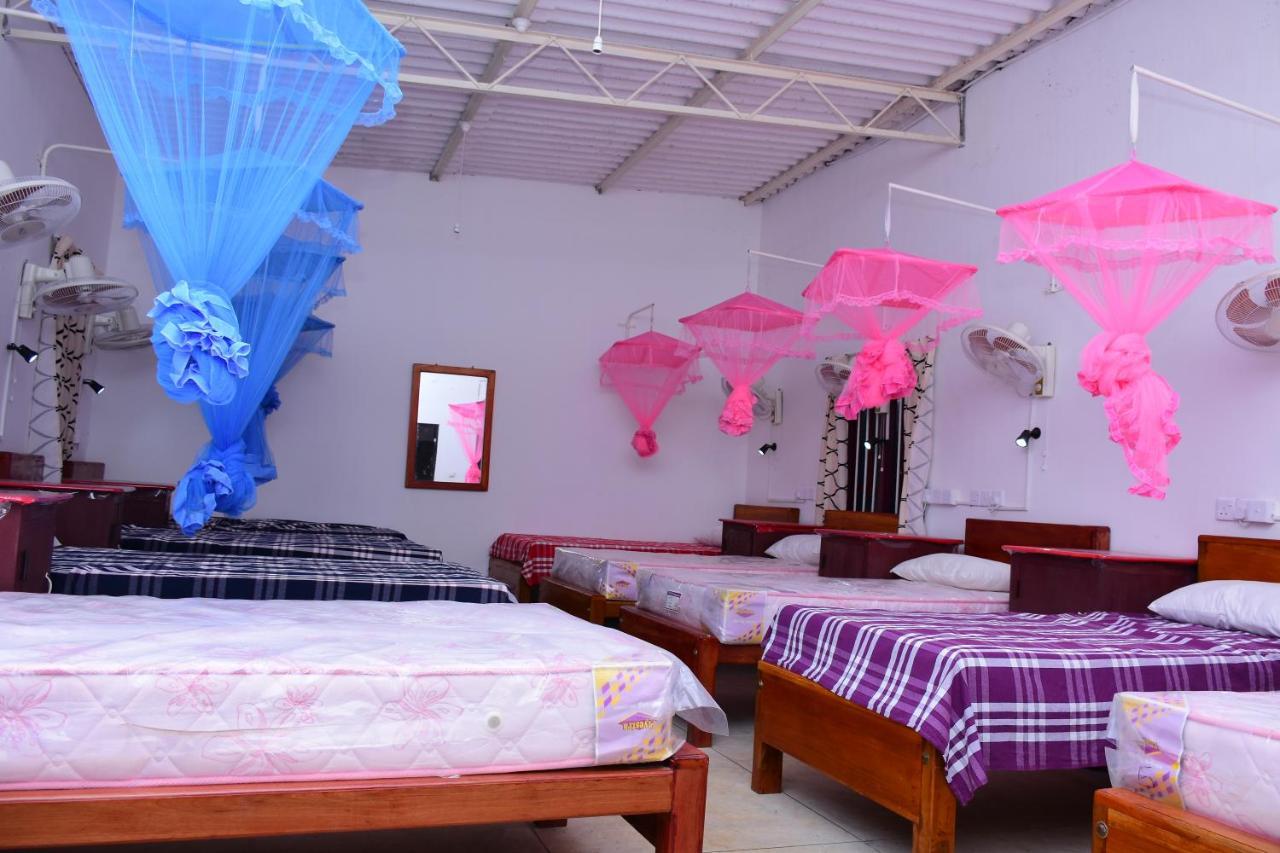Trinco Star Cabana Trincomalee Buitenkant foto
