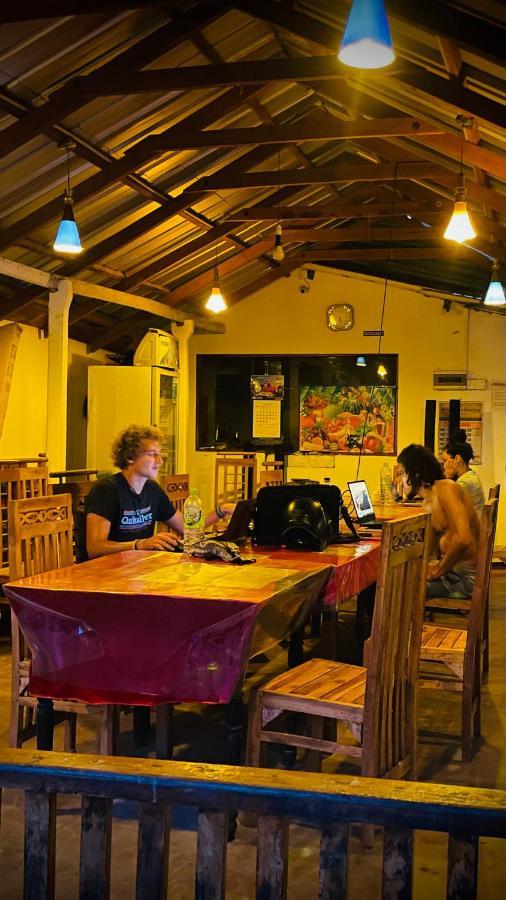 Trinco Star Cabana Trincomalee Buitenkant foto